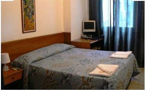 Hotel Etrusca Флоренция Экстерьер фото